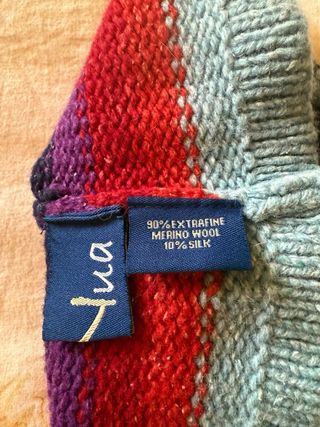 Cappellino Nua 90% lana merino 10% seta