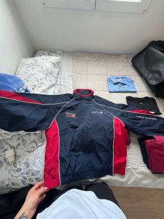 Chaqueta Red Bull Racing Azul y Roja