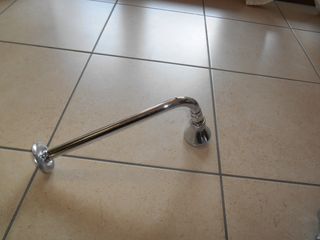 Braccio doccia con soffione nuovo