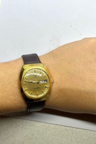 Technos Pioneer automático suizo