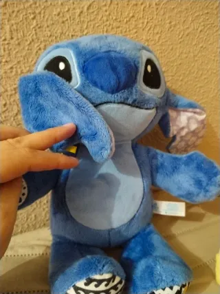 Peluche Musical Stitch Disney Bebé Clementoni