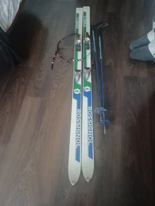 Esquís Rossignol Cobra con bastones