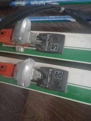 Esquís Rossignol Cobra con bastones