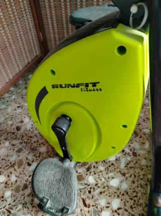 Bicicleta Estática EVO COMPACT