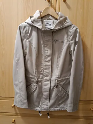Chaqueta Only beige mujer