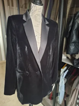 Chaqueta Terciopelo Mango Cuello Esmoquin