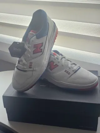 New Balance 550 Blancas Rojas y Azules