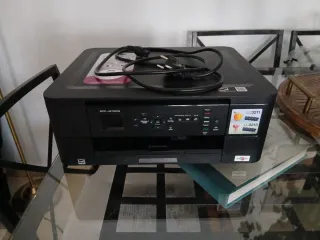 Impresora Brother DCP-J572DW Multifunción