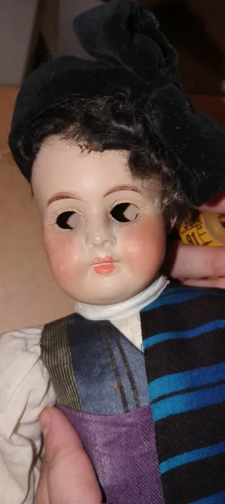 Lote di bambole antiche