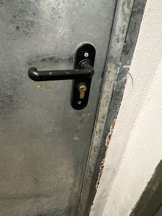 se vende trastero urbanización calazul junto ldel