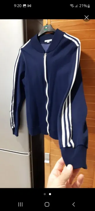 Confezione da 10 magliette e felpe da uomo S/M