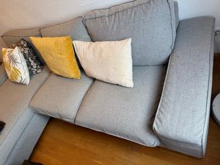 Sofá Kivik IKEA gris 3 plazas y chaiselongue