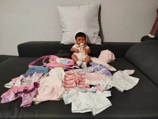 Muñeca Antonio Juan con Ropa y Accesorios