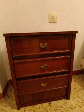 Conjunto de muebles de madera de dormitorio