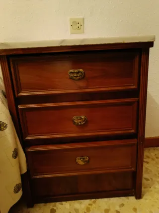 Conjunto de muebles de madera de dormitorio