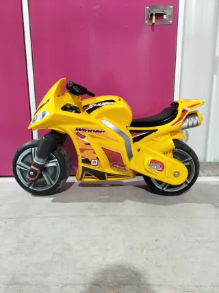 Bicicleta correpasillos infantil