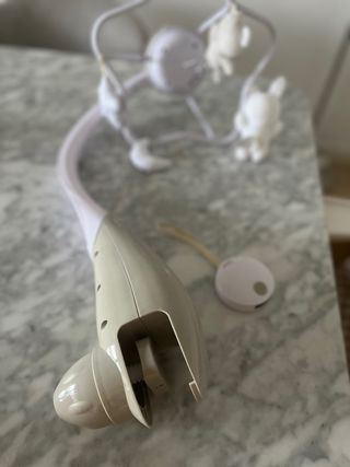 Móvil musical para cuna