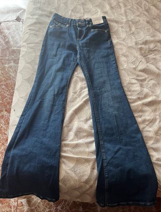 Pantalones bootcut campana nuevos