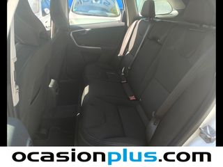 Volvo XC60 D3 Kinetic Auto 100 kW (136 CV)