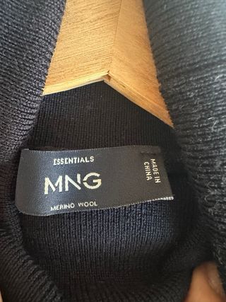 Jersey Mango Lana Merino Cuello Alto Talla M