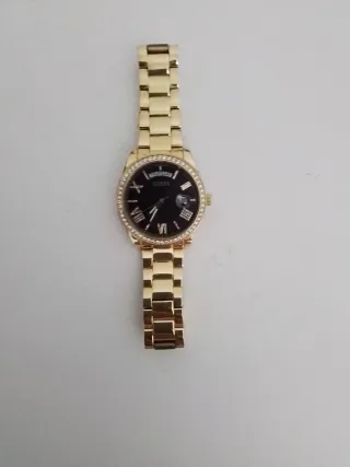 Reloj Guess Mujer Negro y Dorado