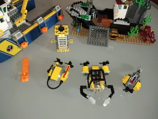 Lego City 60095 Barco Explorador