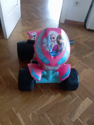 Quad Eléctrico Infantil Feber Racy Frozen