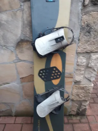 Tabla Snow Quechua 155cm con Fijaciones