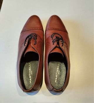 Scarpe eleganti marroni