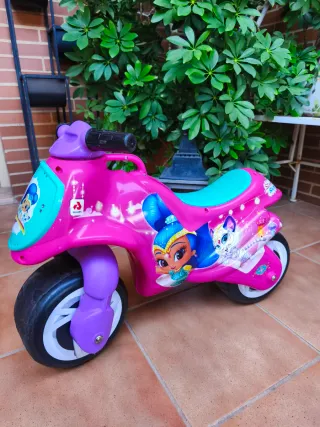 correpasillos Shimmer & Shine