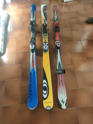 Esquís y Bolsa Salomon más  bastones
