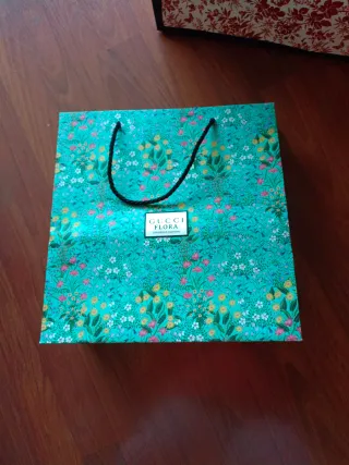 Bolsas Gucci Flora y Bloom Mujer
