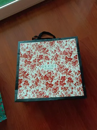 Bolsas Gucci Flora y Bloom Mujer