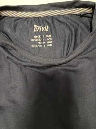 Camiseta deportiva manga larga negra