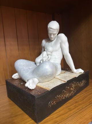 Figura Lladró Padre con Bebé