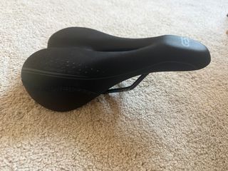 Sillín GES Negro Cómodo