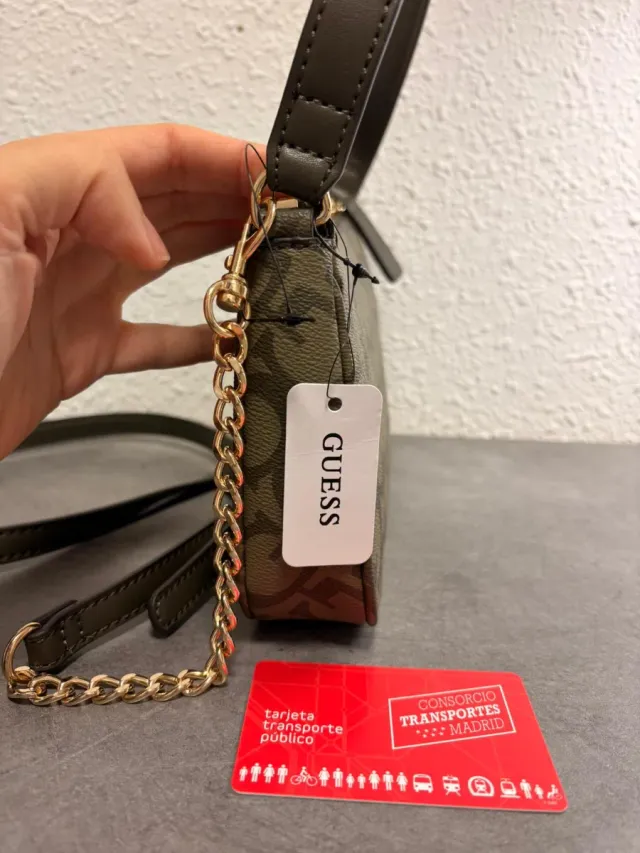 Bolso Guess Marrón y Verde