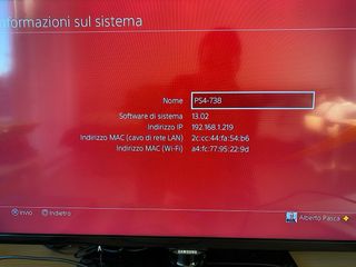 Play Station 4 (1TB) + 2 Joypad