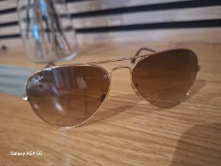 Gafas de sol Ray-Ban mujer doradas
