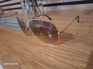 Gafas de sol Ray-Ban mujer doradas