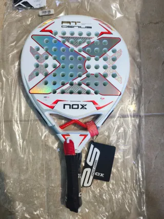 Pala NOX AT PRO CUP 2024 SIN ABRIR