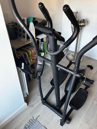 Elíptica para ejercicio