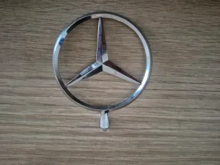 Insignia Mercedes Original