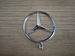 Insignia Mercedes Original
