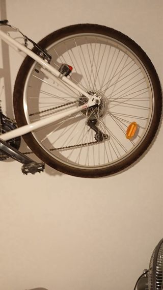 Bicicleta Blanca Casi Nueva