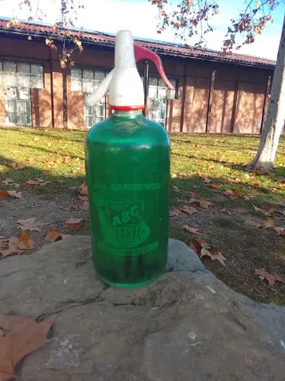 Sifón de vidrio verde