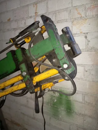 Pluma hidráulica nueva