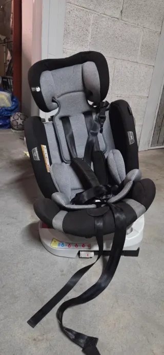 Seggiolino auto 360°