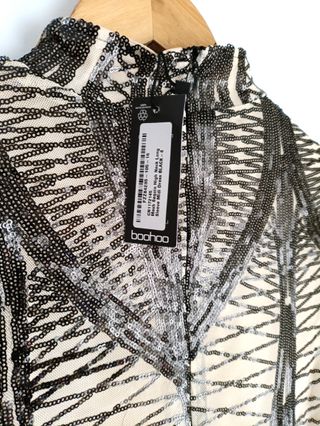 Vestido lentejuelas gris y blanco talla 36