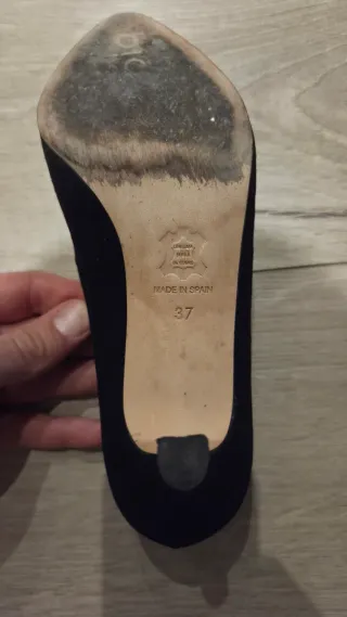 Zapatos de tacón negros